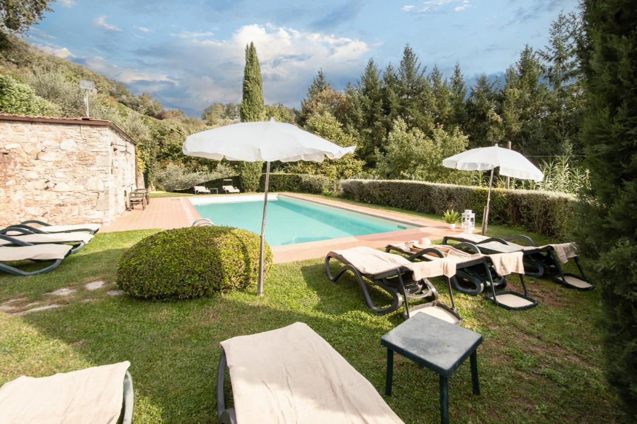 Casetta Di Butia, Ginestra Apartment With Swimming Pool Borgo a Mozzano Bagian luar foto