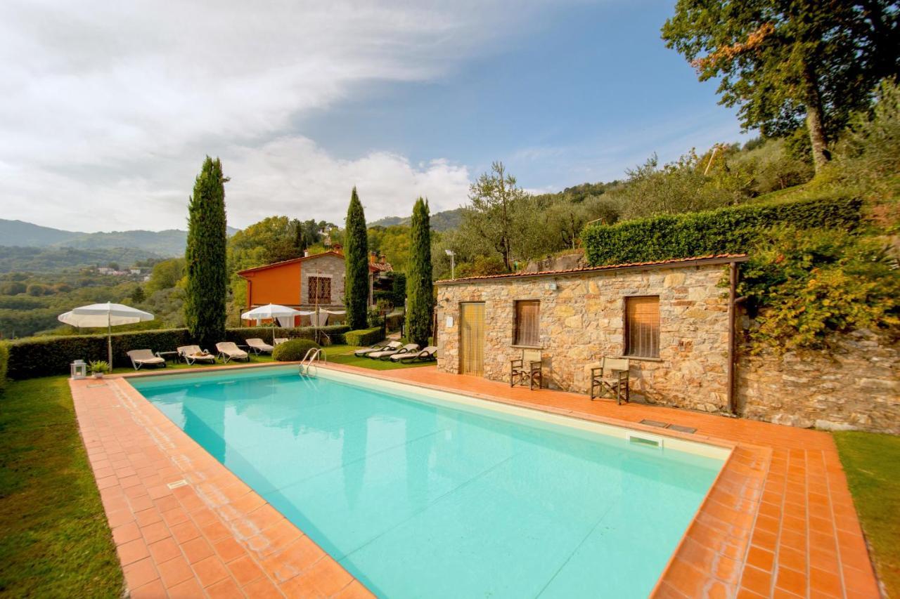 Casetta Di Butia, Ginestra Apartment With Swimming Pool Borgo a Mozzano Bagian luar foto
